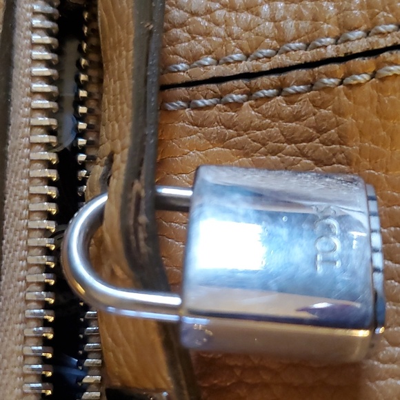 Tod's Mustard Shoulder Bag - Picture 6 of 8